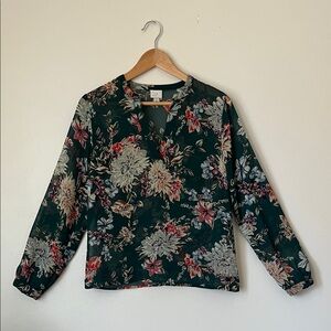 A New Day Floral V-Neck Blouse - Dark Green Small